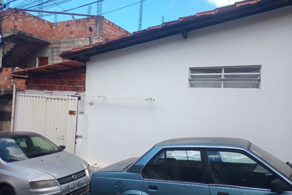 Casa 3 Quartos - Madre Gertrudes